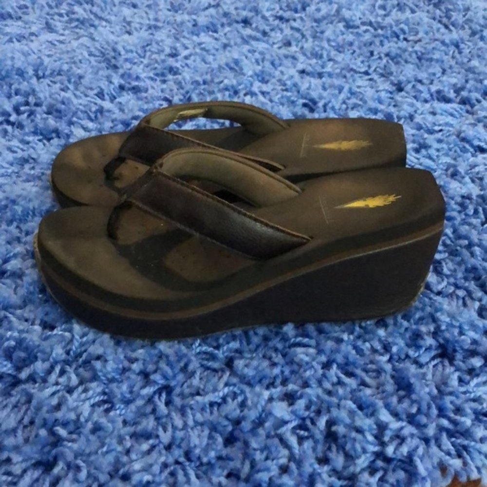 Volatile Platform Frappachino Leather Sandals - Size 7